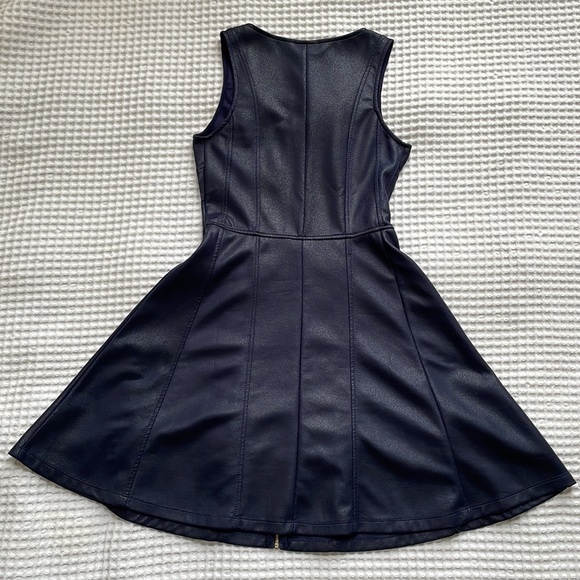 Marilyn Monroe Blue Dress - Size S - Leather Look - Picture 3 of 3